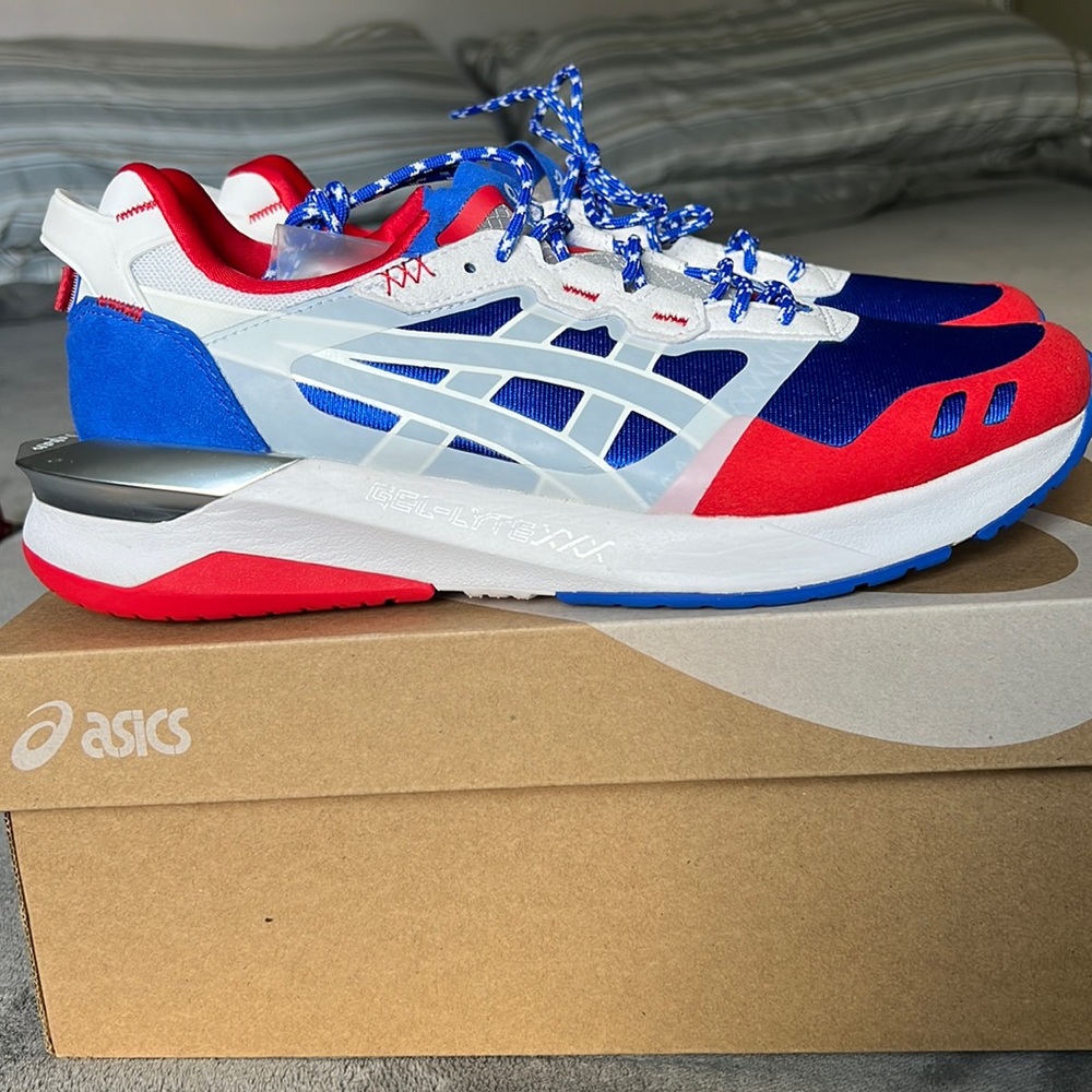 Brand NEW: ASICS GEL-LYTE XXX